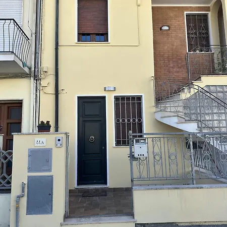 La Casina Di Simone & Alba, Garden & Bbq